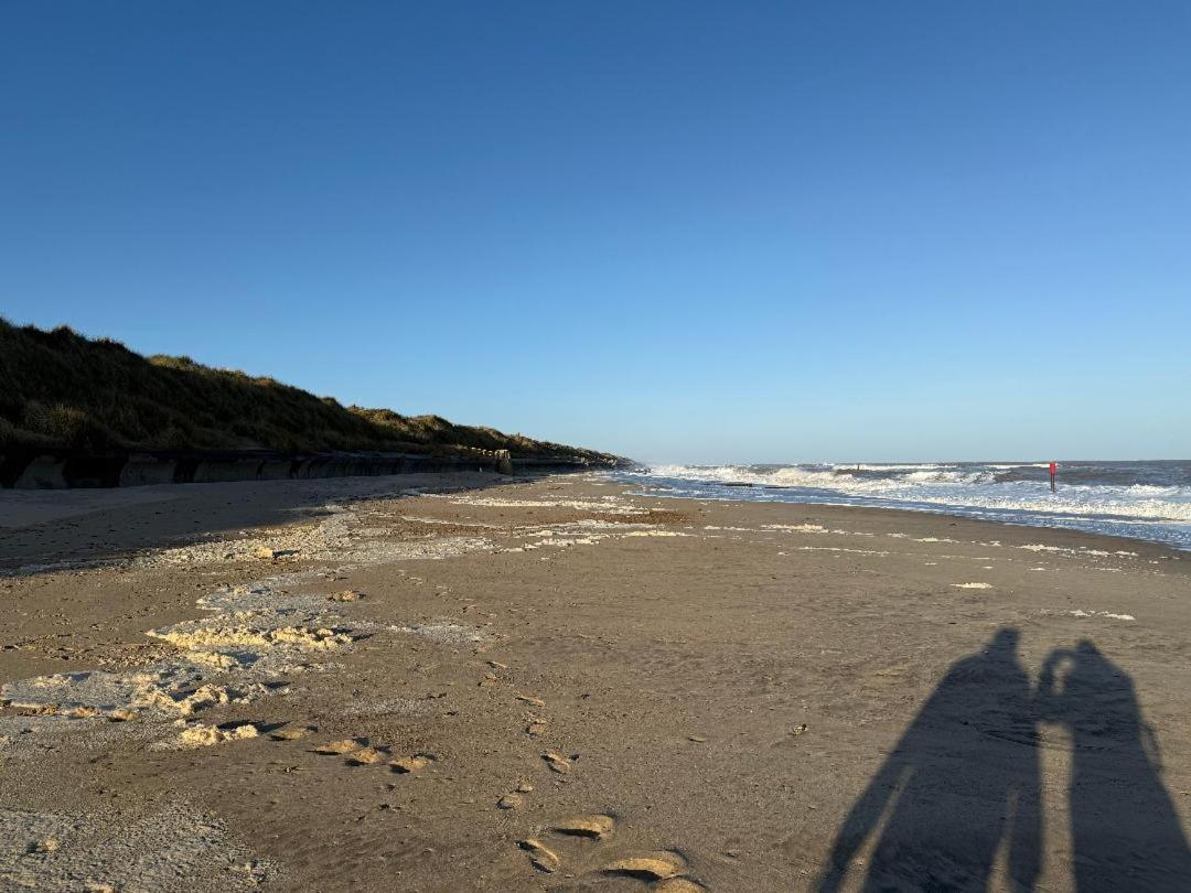Dog Friendly Cottage 2 Mins To Beach With Hot Tub And Zappi Ev Lessingham المظهر الخارجي الصورة